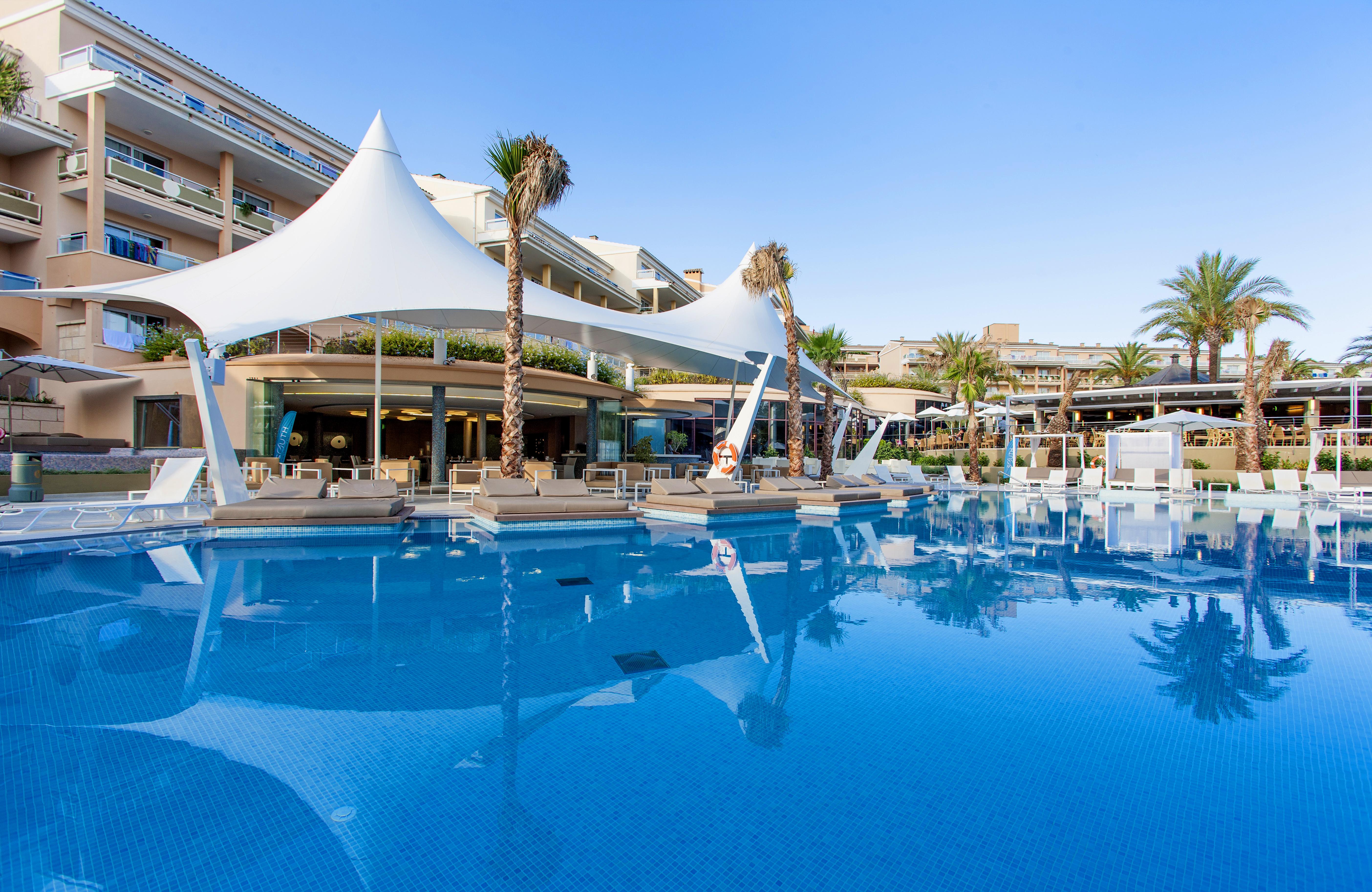 Insotel Cala Mandia Hotel